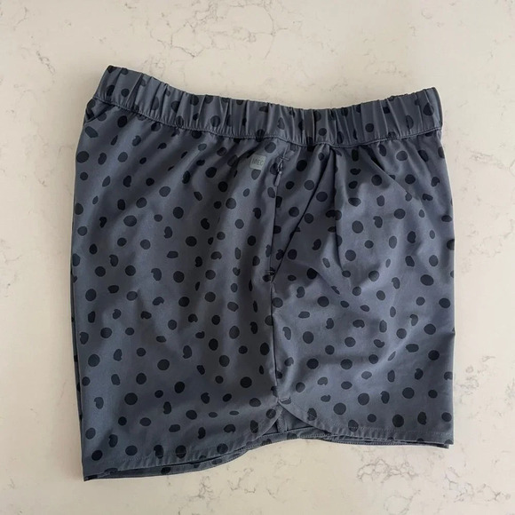 MEC Pull On Athletic Elasticized Waist Abstract Dot Print Shorts Grey+Black Sz M - Picture 7 of 9